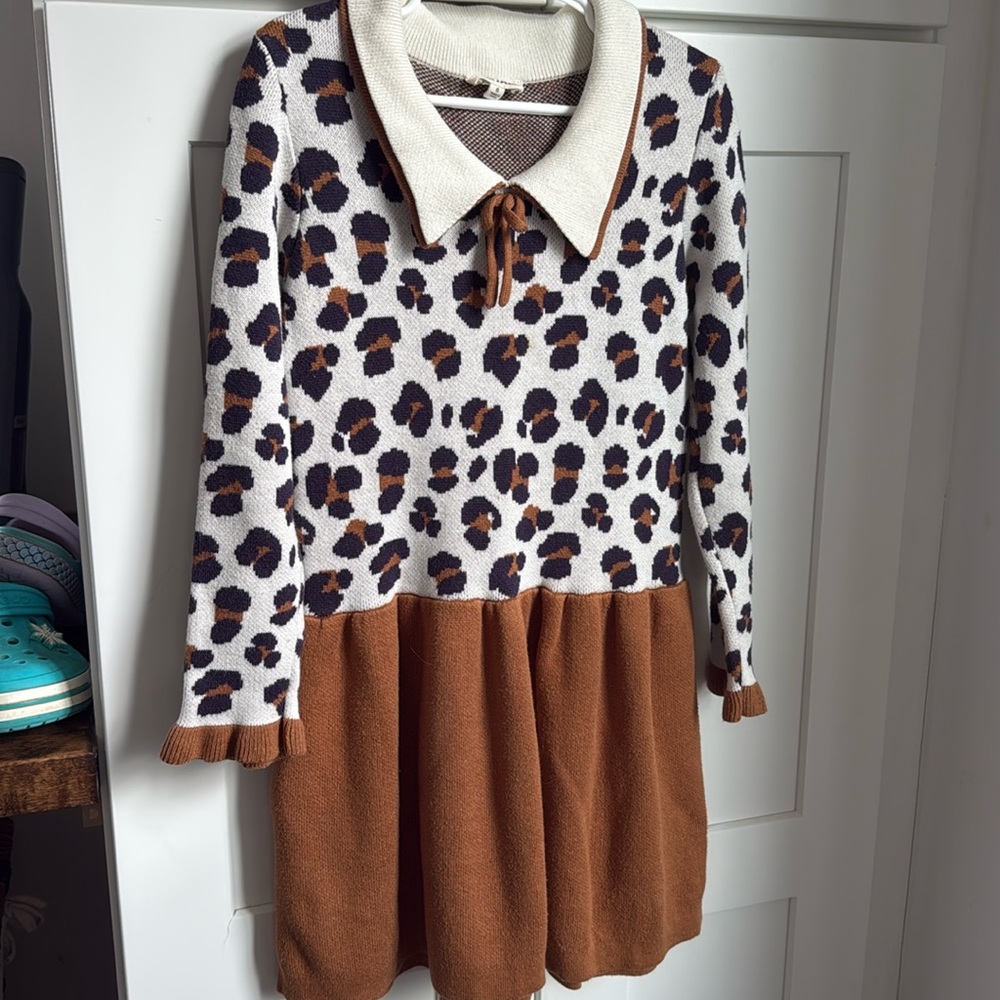 Foxtale sweater leopard dress